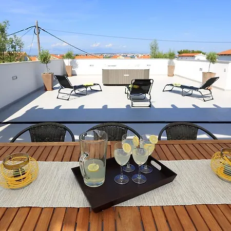 Villa Tea *